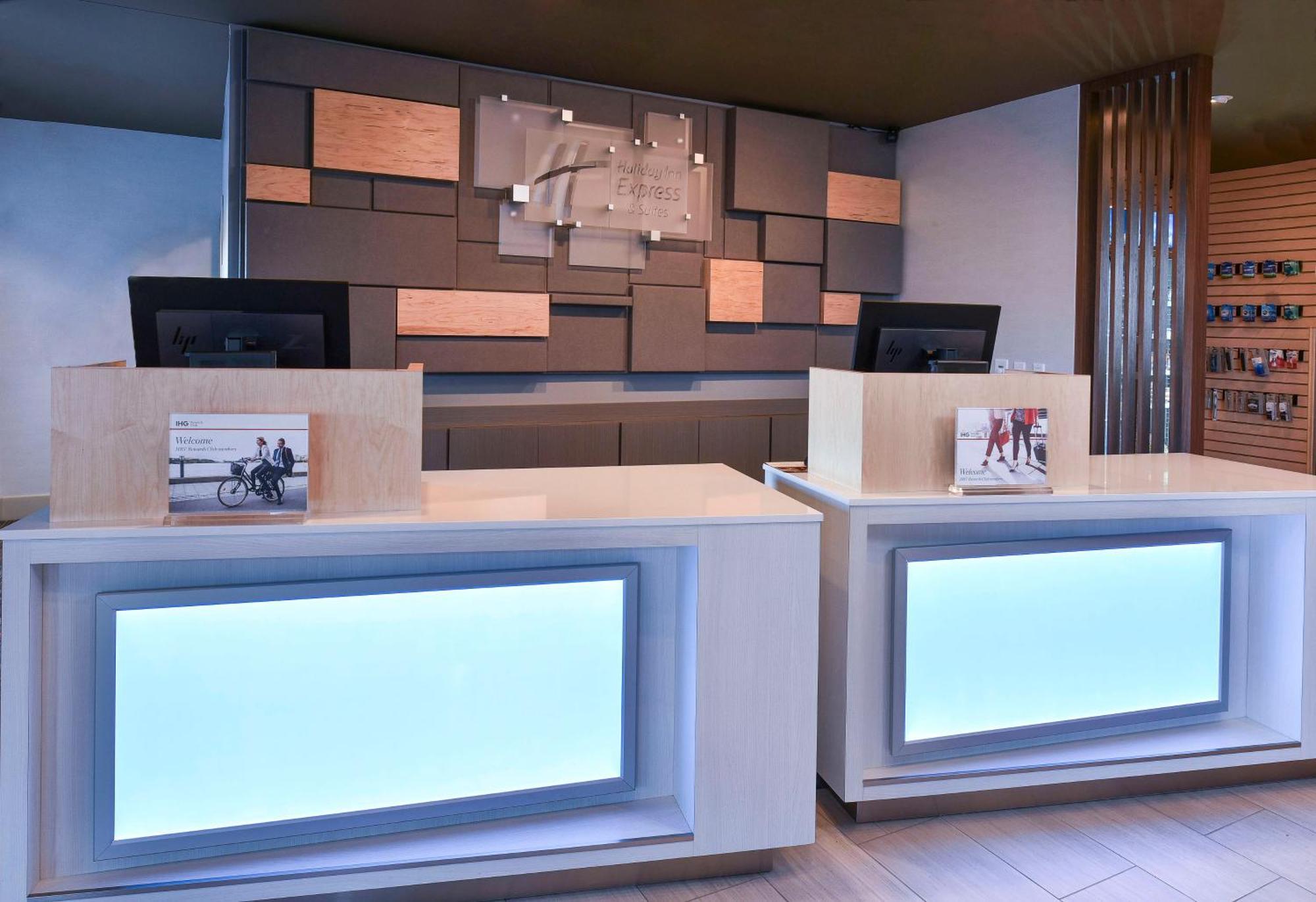 Holiday Inn Express & Suites - Madisonville By Ihg Bagian luar foto